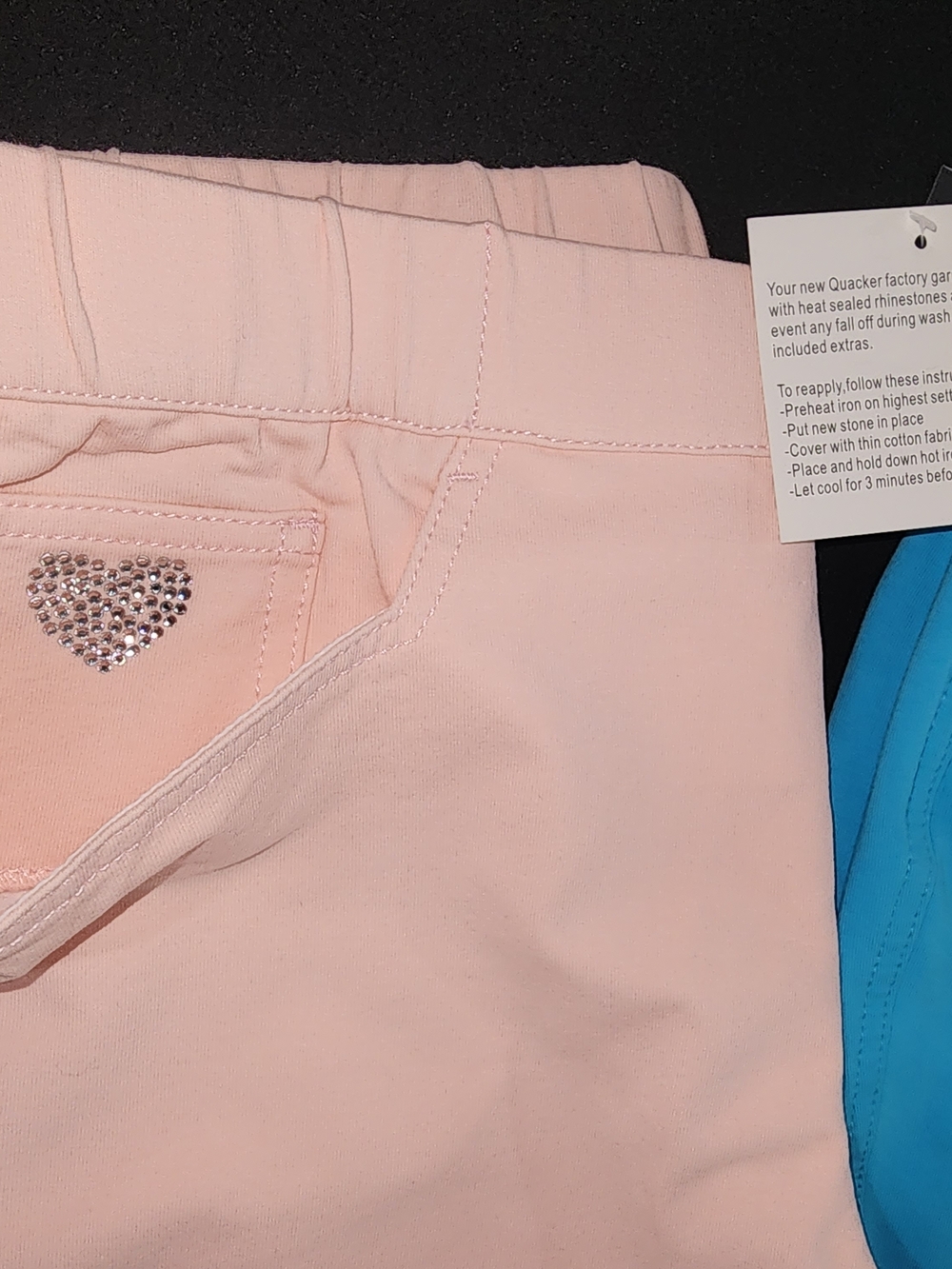 2 Pairs Womans NWT Dream Jeannes By Quacker Factory - Picture 3 of 13